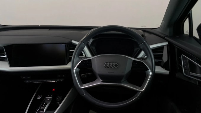 2022 Audi Q4