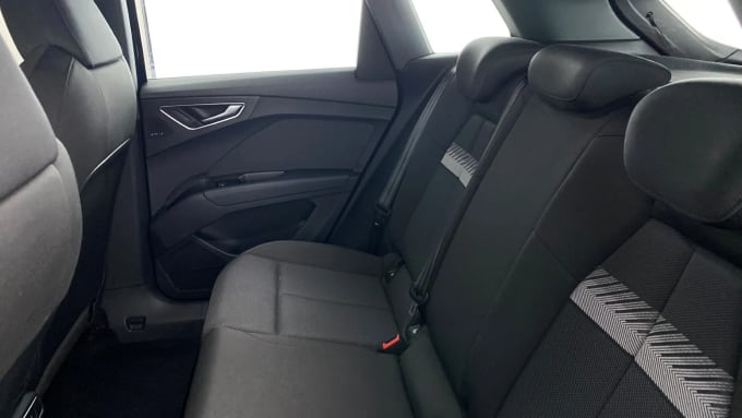 2022 Audi Q4