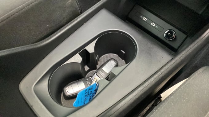 2022 Audi Q4