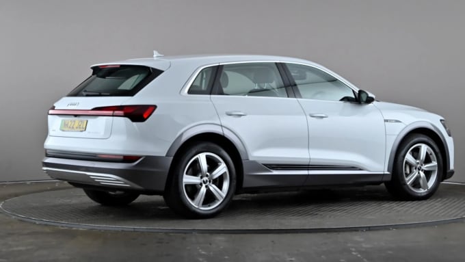 2022 Audi E-tron