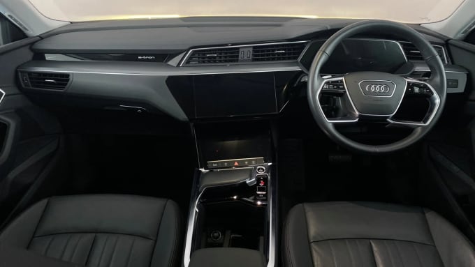 2022 Audi E-tron
