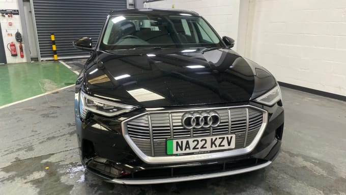 2022 Audi E-tron