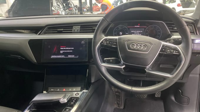 2022 Audi E-tron
