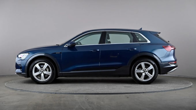 2022 Audi E-tron