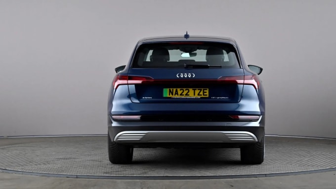 2022 Audi E-tron