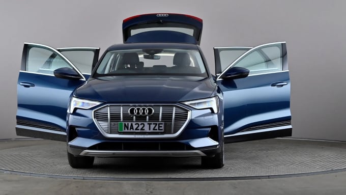 2022 Audi E-tron