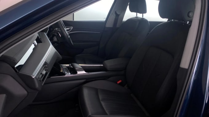 2022 Audi E-tron