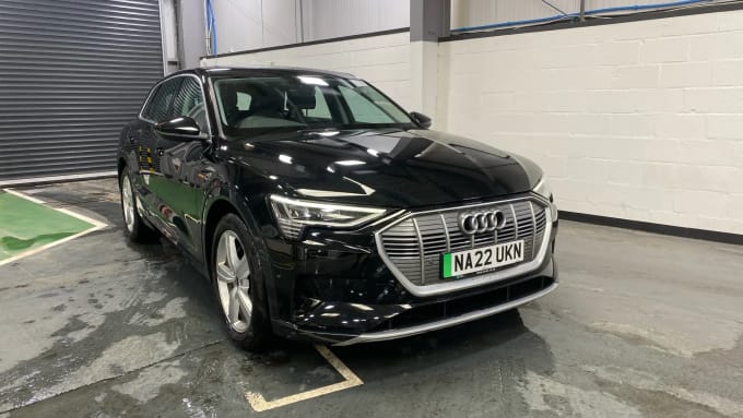 2022 Audi E-tron