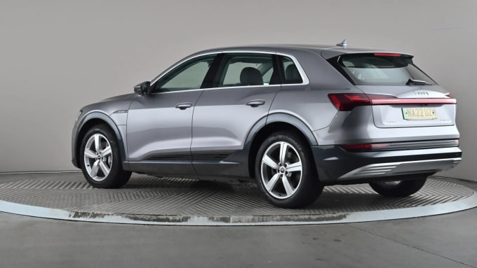 2022 Audi E-tron