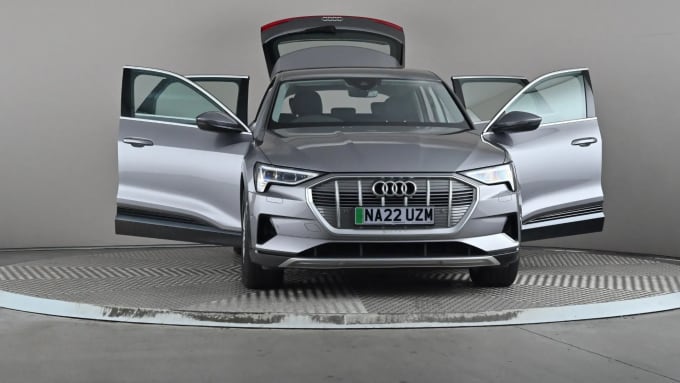 2022 Audi E-tron