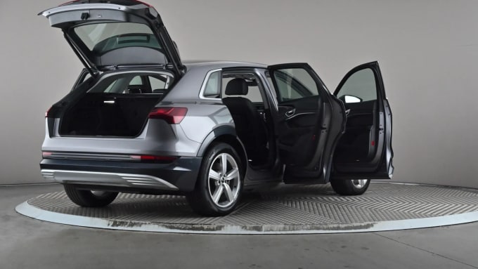 2022 Audi E-tron