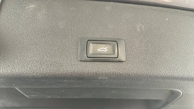 2022 Audi E-tron