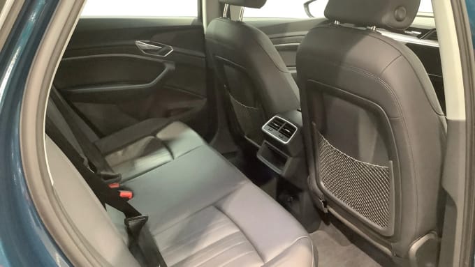2022 Audi E-tron