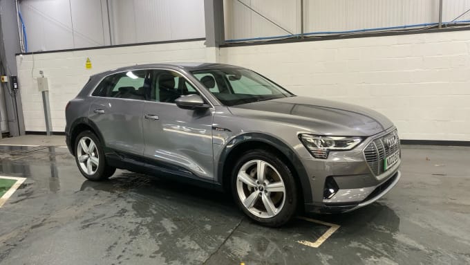2022 Audi E-tron