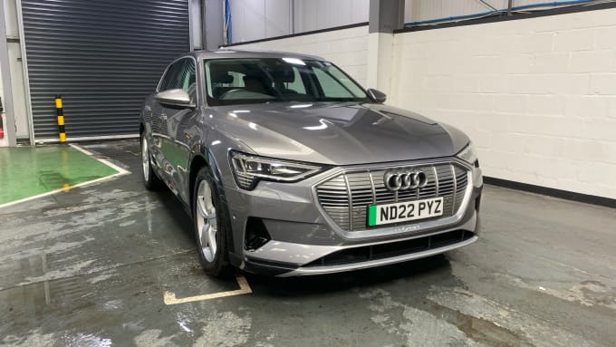 2022 Audi E-tron