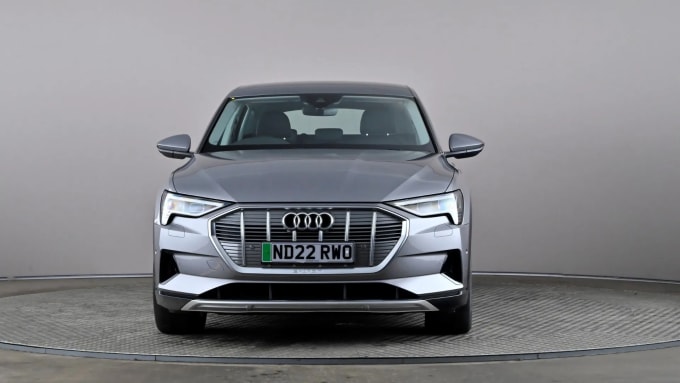 2022 Audi E-tron