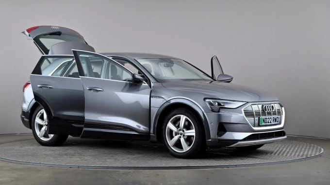 2022 Audi E-tron