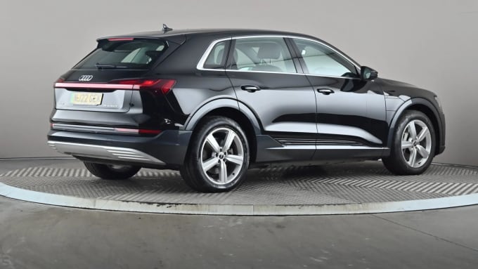 2022 Audi E-tron