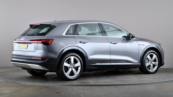 2022 Audi E-tron