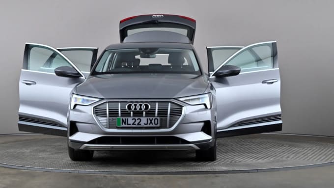 2022 Audi E-tron