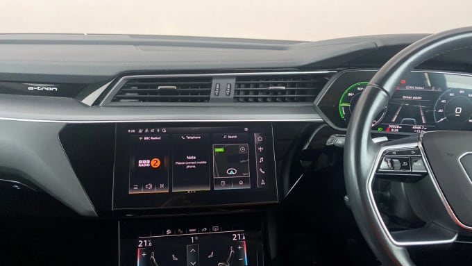 2022 Audi E-tron