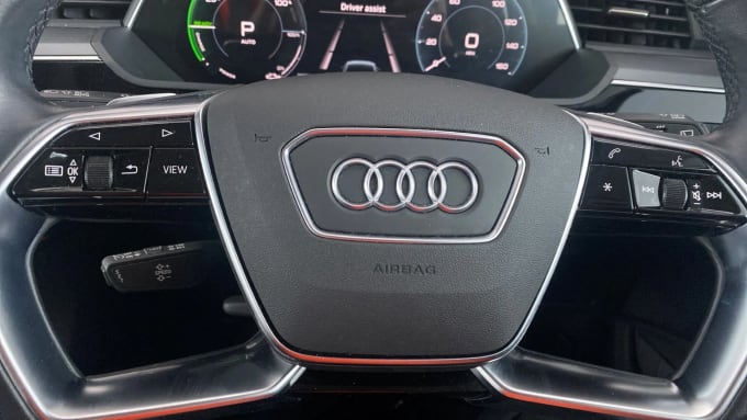 2022 Audi E-tron