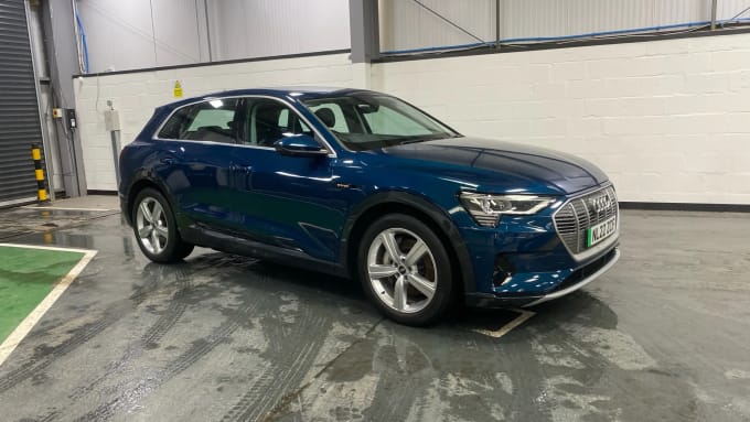 2022 Audi E-tron