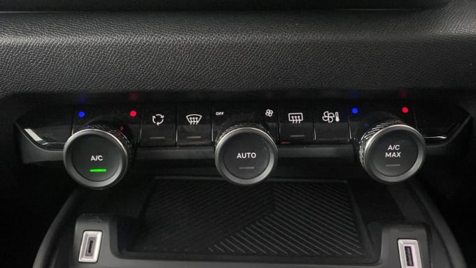 2021 Citroen C4