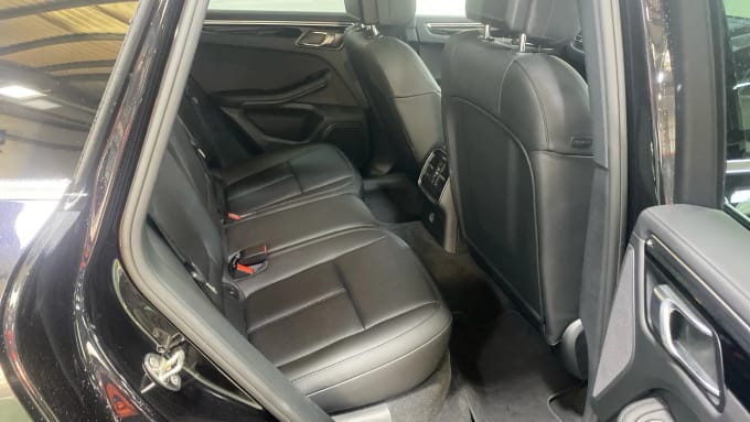 2019 Porsche Macan