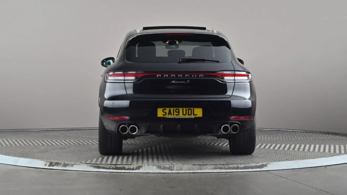 2019 Porsche Macan