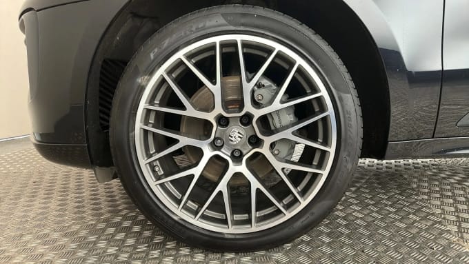 2019 Porsche Macan