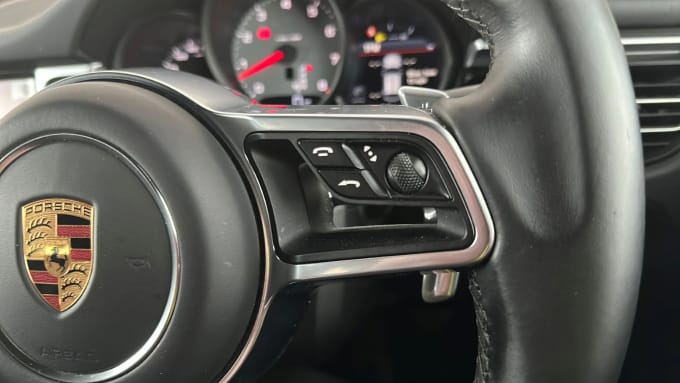 2019 Porsche Macan