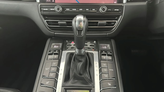 2019 Porsche Macan
