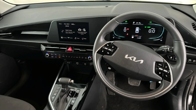 2023 Kia Niro