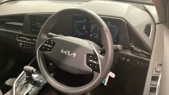 2023 Kia Niro