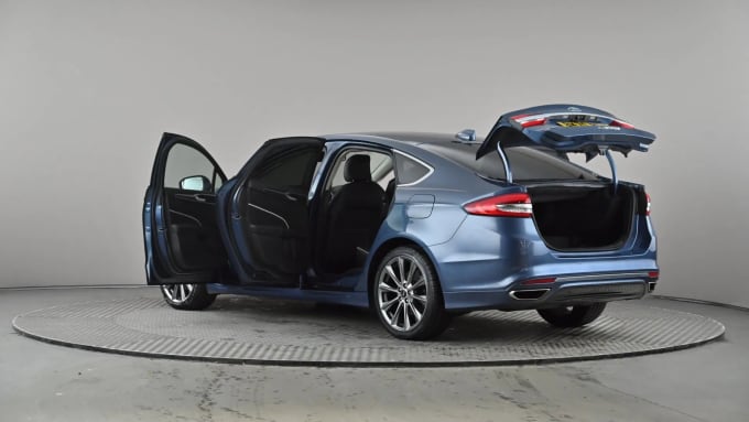 2020 Ford Mondeo