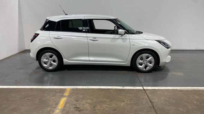 2024 Suzuki Swift