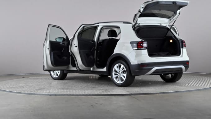 2022 Volkswagen T-cross