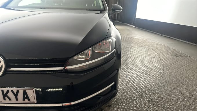 2018 Volkswagen Golf