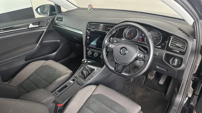 2018 Volkswagen Golf