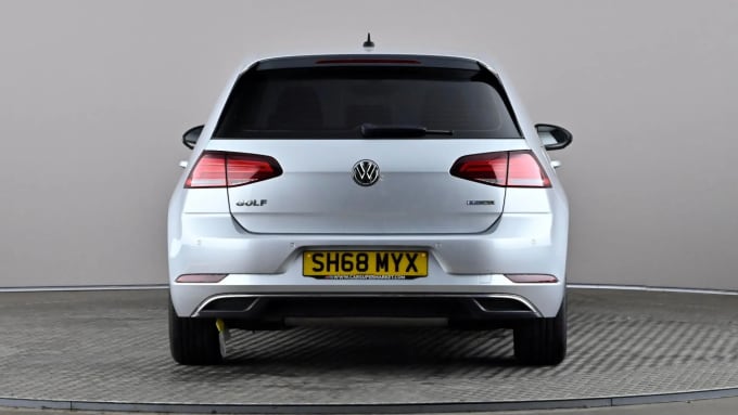 2018 Volkswagen Golf