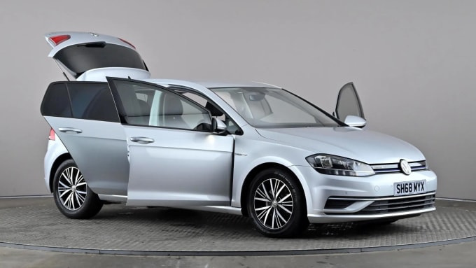 2018 Volkswagen Golf