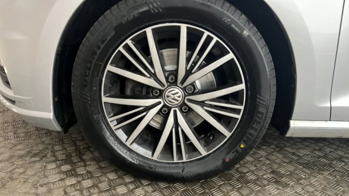 2018 Volkswagen Golf