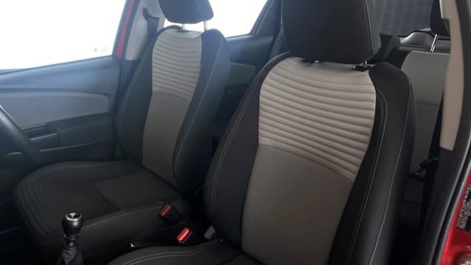 2019 Toyota Yaris