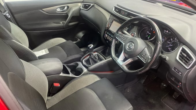 2017 Nissan Qashqai