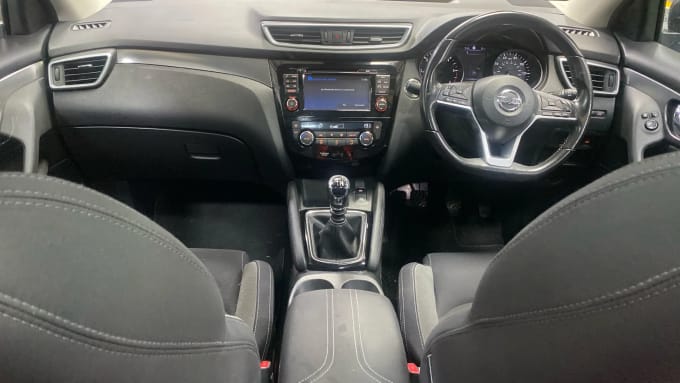 2017 Nissan Qashqai