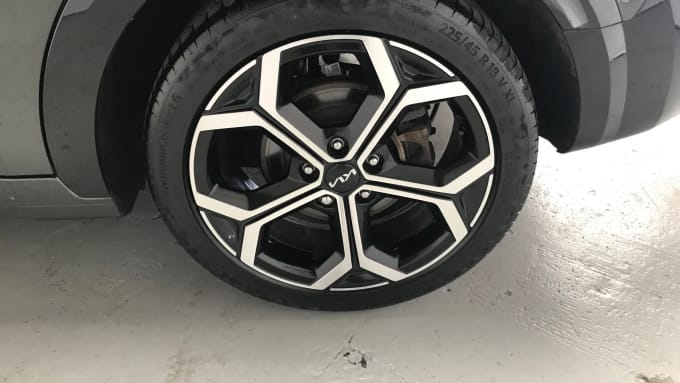 2023 Kia Niro