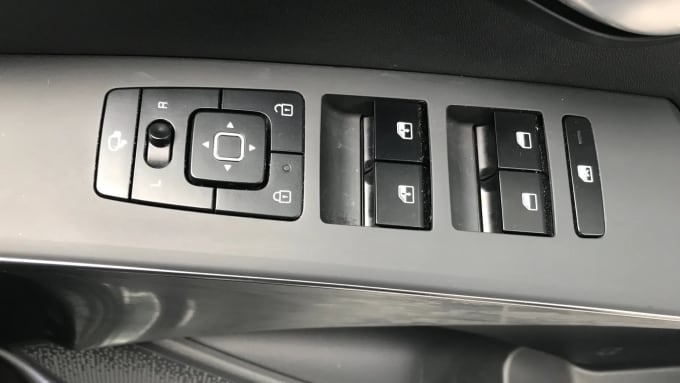 2023 Kia Niro