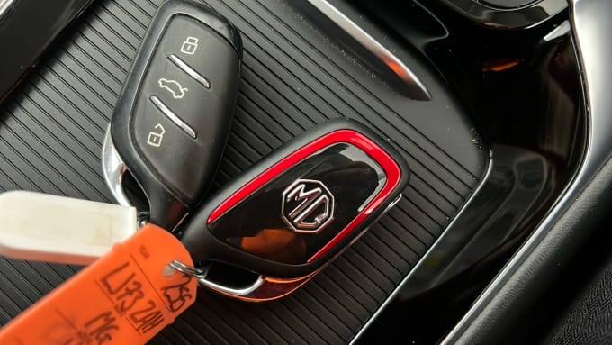 2023 Mg Motor Uk Hs