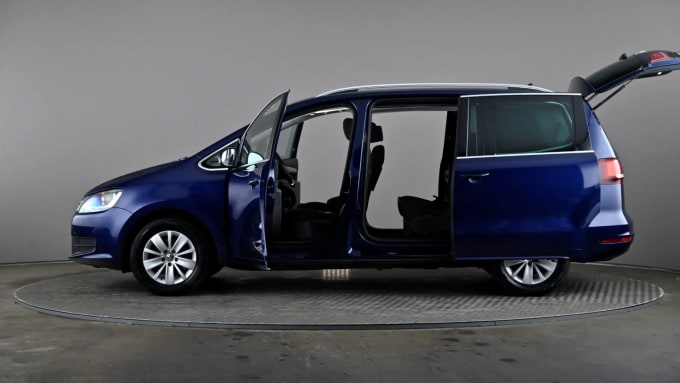 2022 Volkswagen Sharan